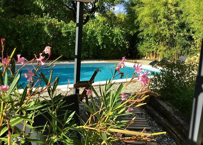 Leovil Bed & Breakfast 3*